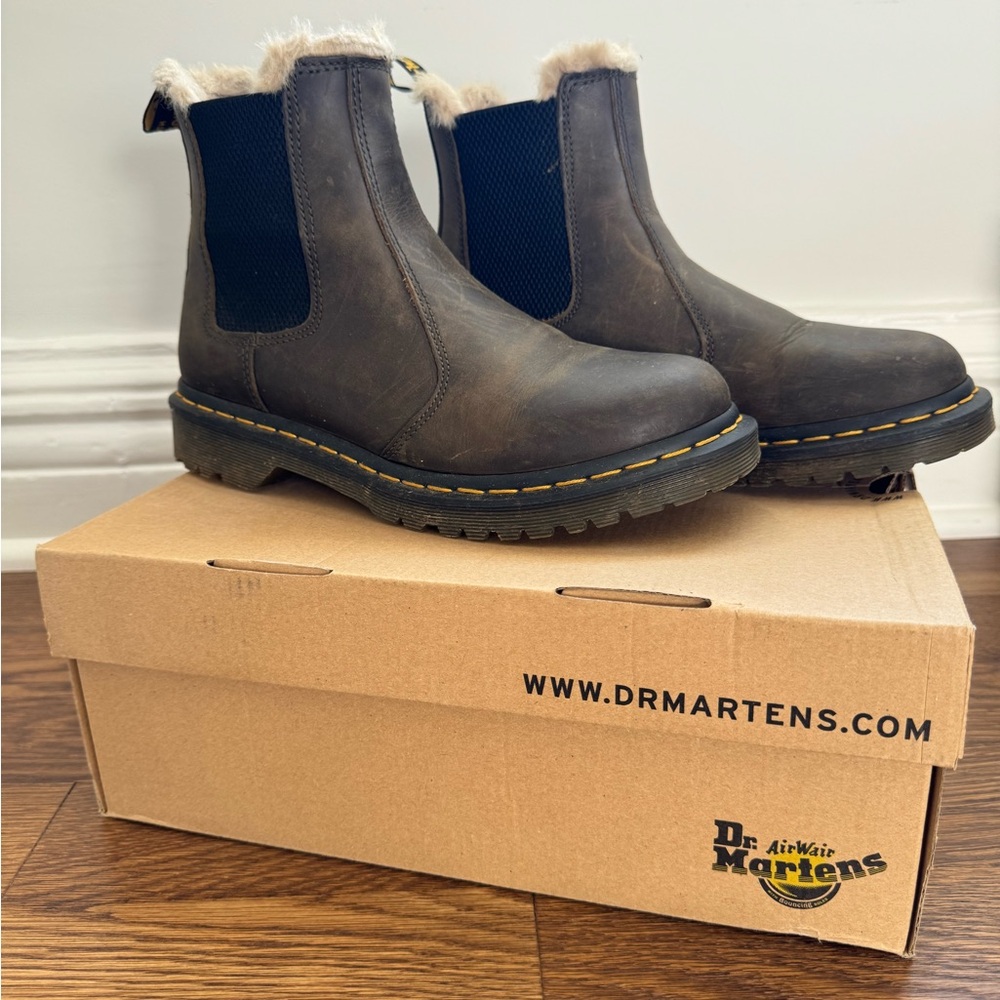 Dr.Martens Leonore Women’s Boot